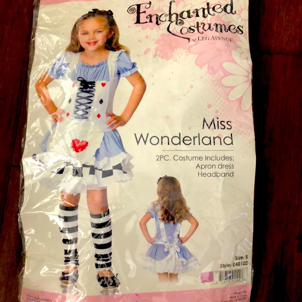Costume
